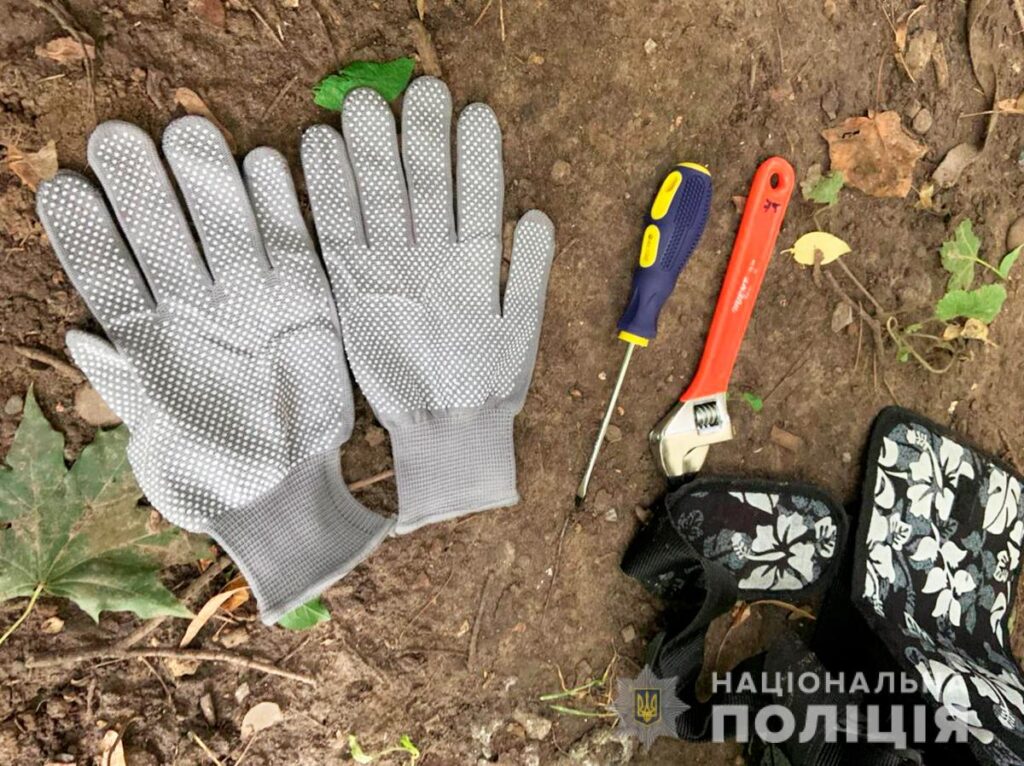 У Чернівцях затримали квартирного крадія-гастролера
