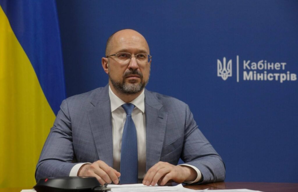 ON AIR: Онлайн -брифінг Прем’єр-міністра України Дениса Шмигаля в рамках робочої поїздки у Чернівецьку область