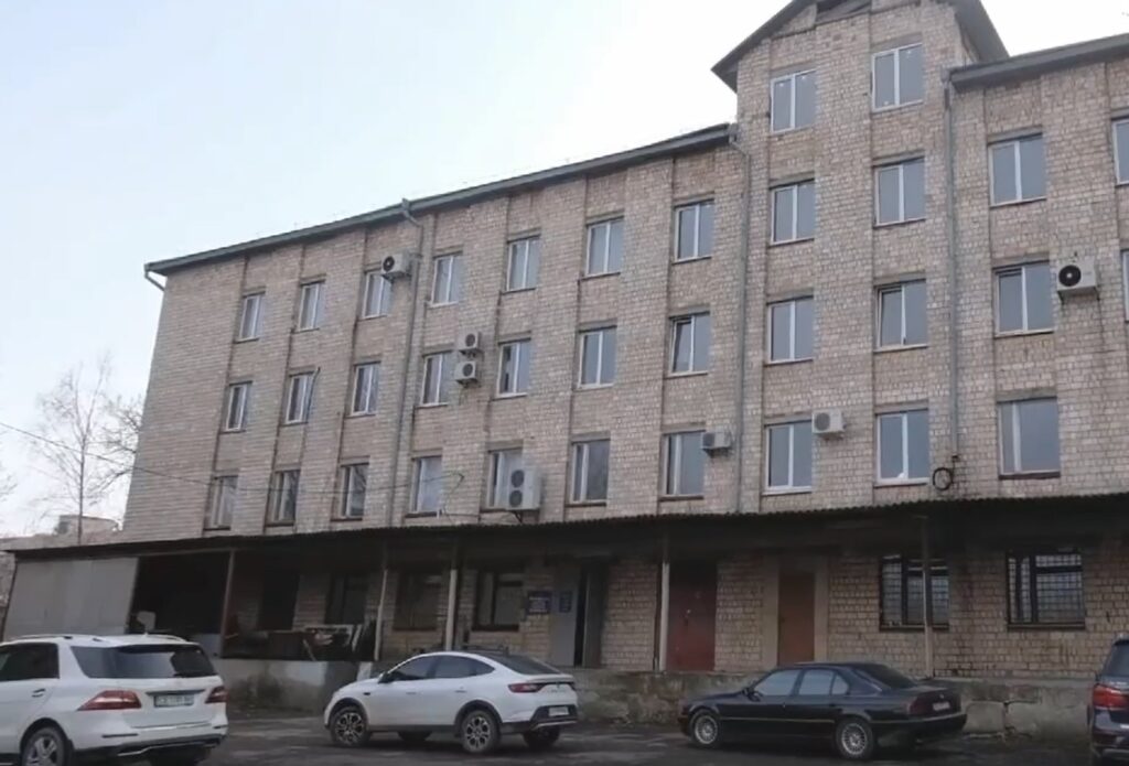 Виявлено багато порушень: у Чернівецькій облраді оприлюднили результати фінансового аудиту КП “Буковина-Фарм”
