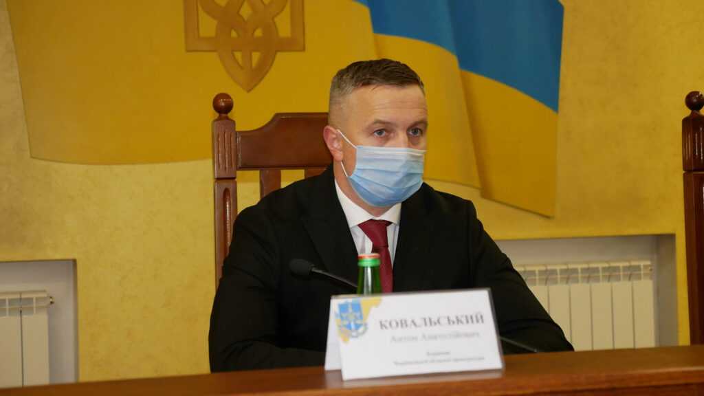 У Чернівецькій обласній прокуратурі представили нового керівника. Ним став Антон Ковальський