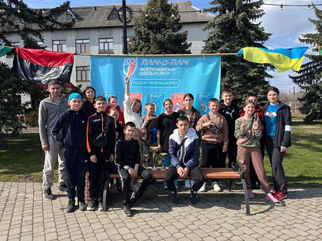 У Глибоцькій громаді відбулись заключні змагання ІІ етапу проєкту «Всеукраїнські шкільні ліги пліч-о-пліч» зі спортивного орієнтування