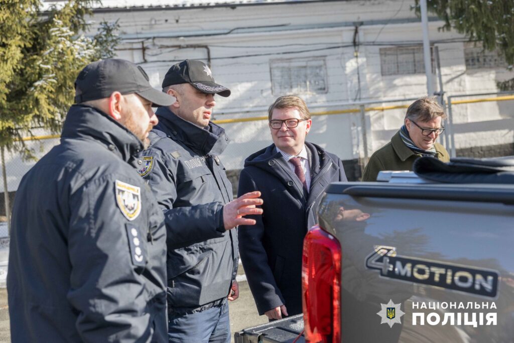 Нацполіція отримала автомобілі від Європейського Союзу